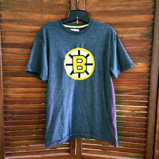 Men's Vintage Hockey Red Jacket Boston Bruins Tee Hockey Souvenir T-Shirt Knit