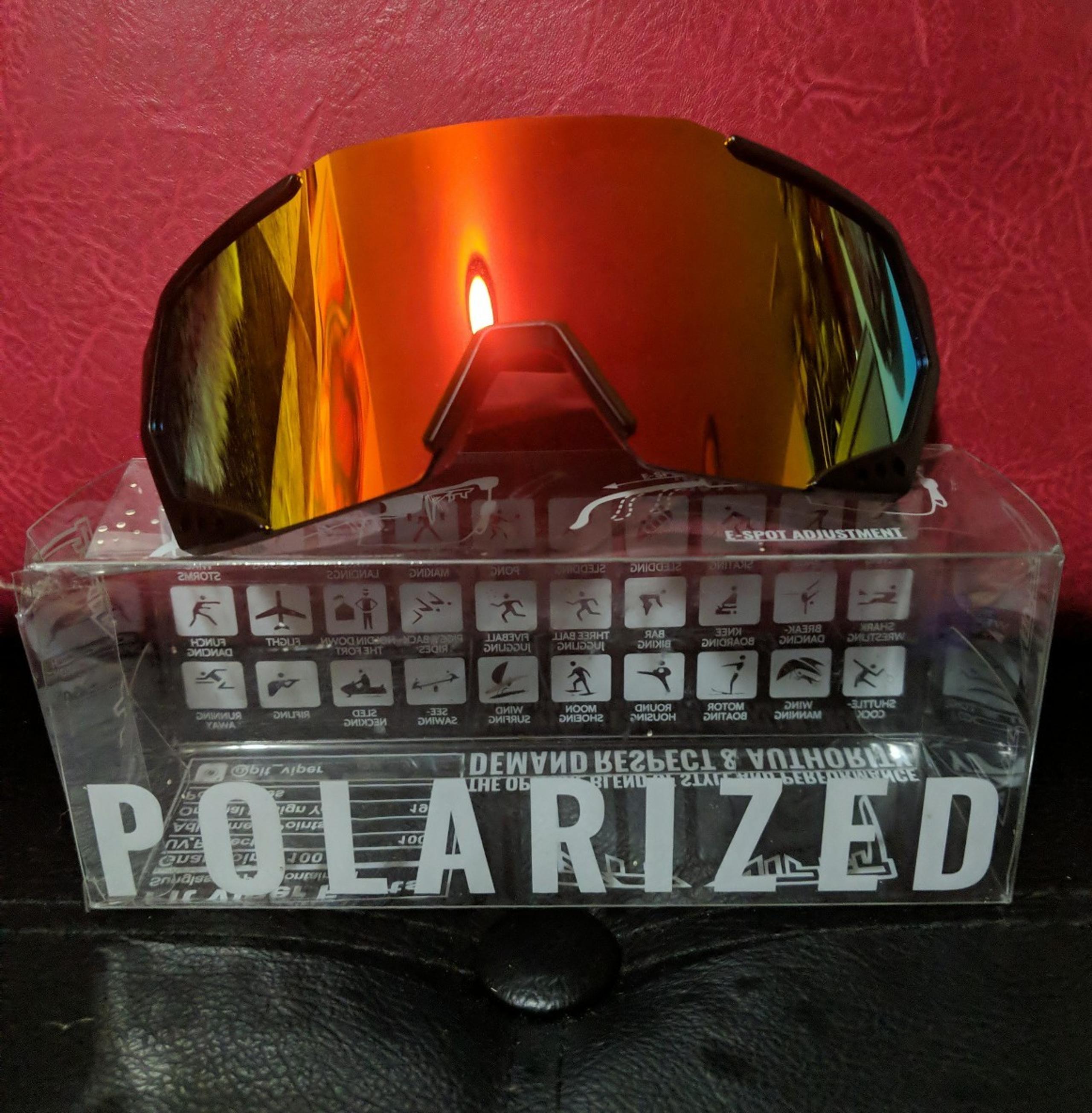 Men's Black VIPER Polarized Sport Sunglasses