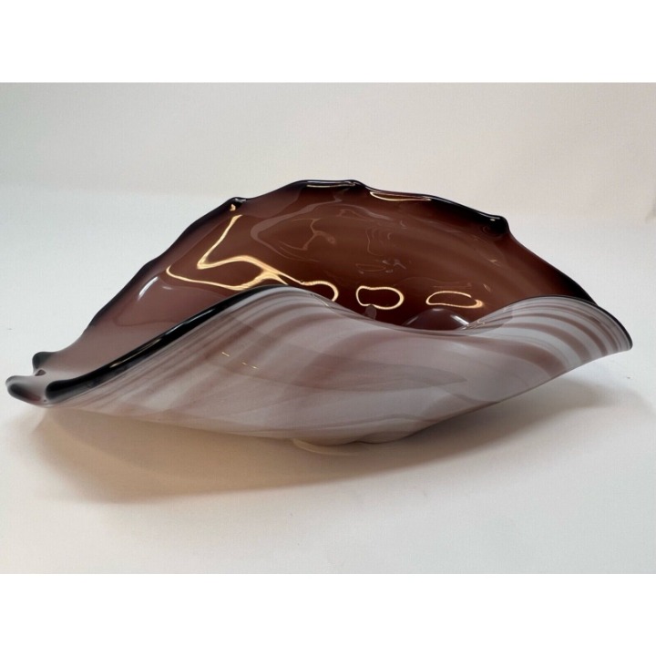 Vintage Hand Blown Art Glass Conch Shell Folded Bowl 8”