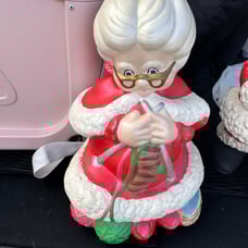 Mr and Mrs Santa ceramic vintage