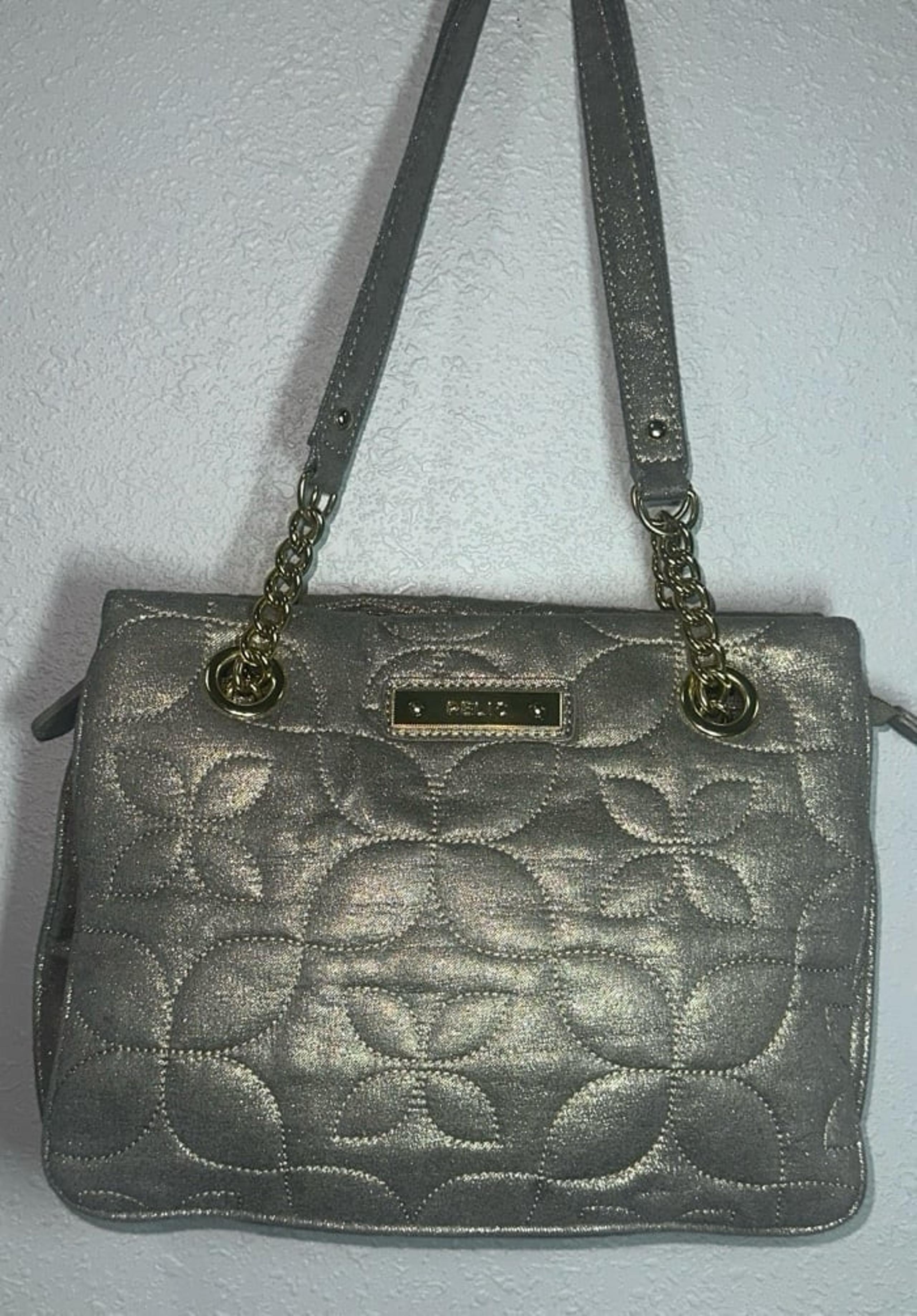 RELIC HANDBAG/purse EUC CLOTH LUXE GOLD AND PLATINUM LOOK