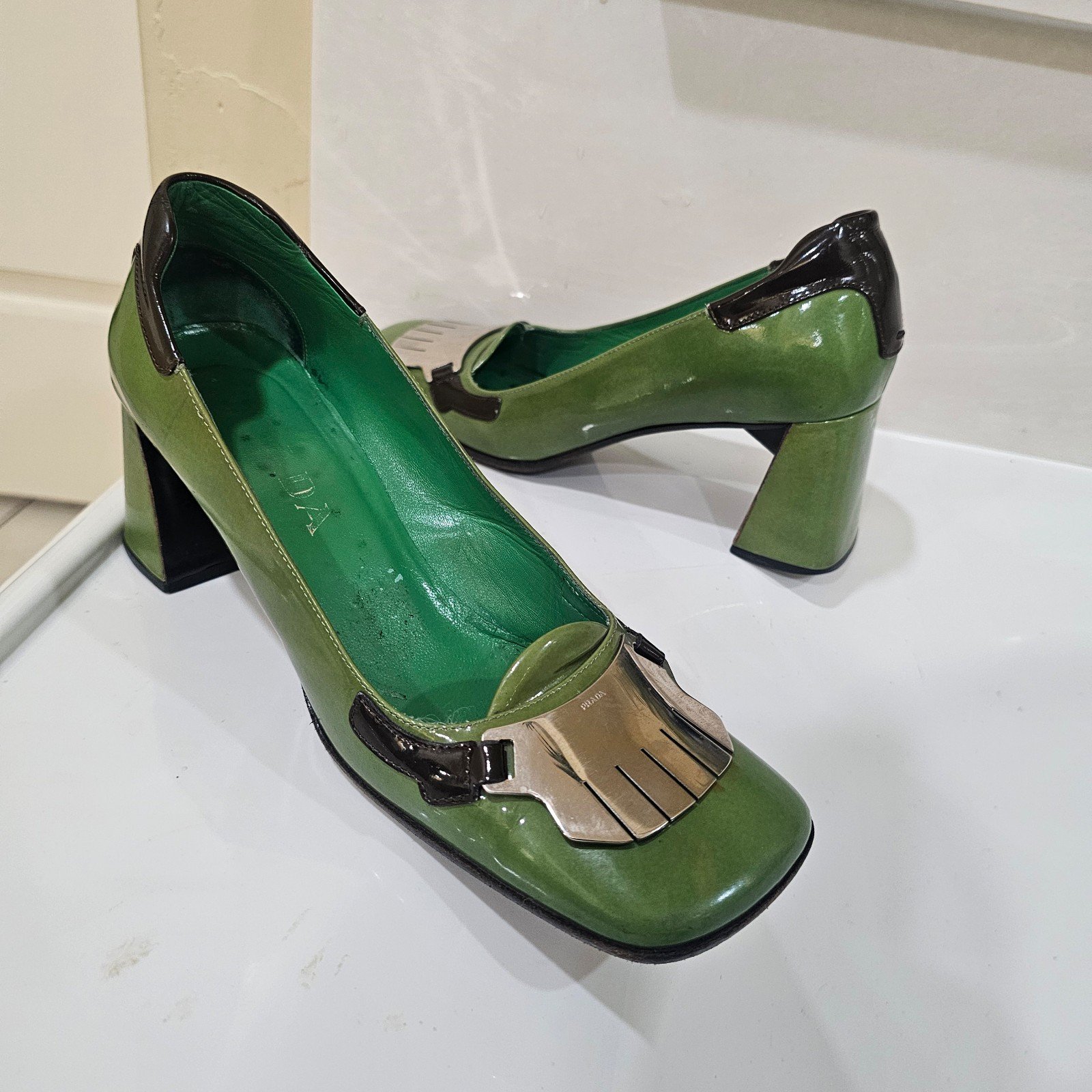 Prada Green Shoes Size 37.