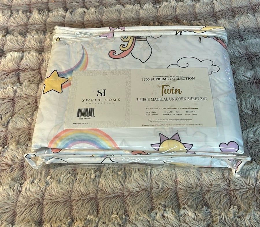 Sweet Home 1500 Supreme Collection Twin 3 piece magical unicorn sheet set