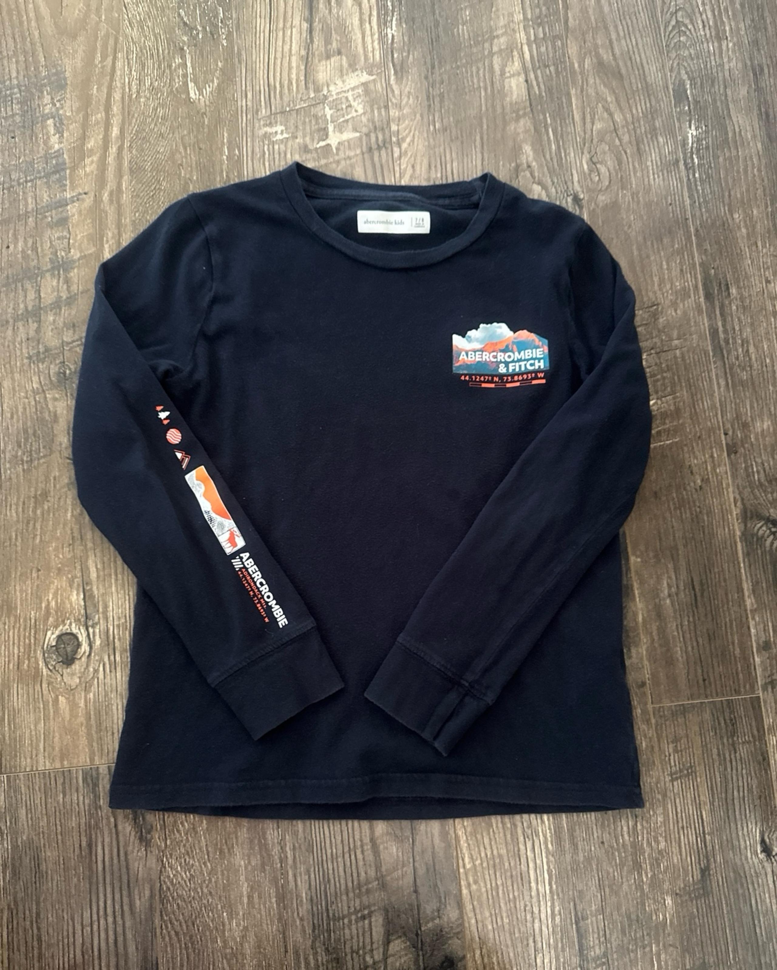 Boys Abercrombie Kids long sleeve T-shirt