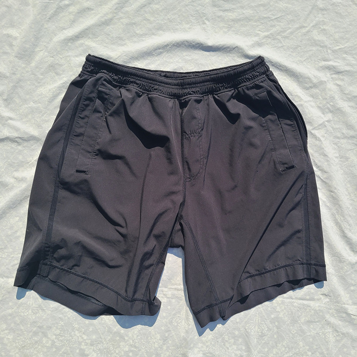 Lululemon Pace Breaker Out Of Mind Liner 9 Black Mens M7AA7S - Size Large