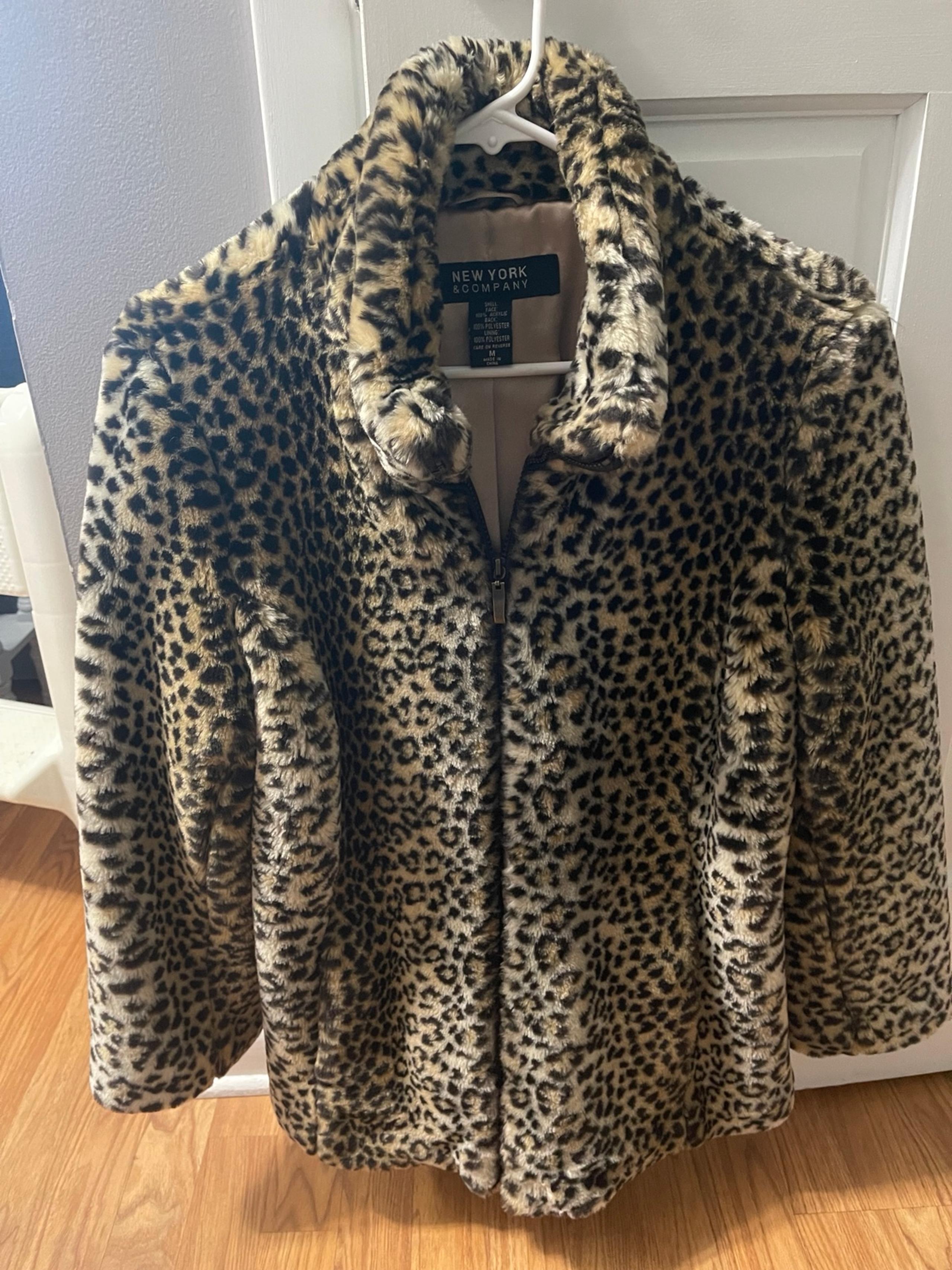 Women’s fake fur jacket
