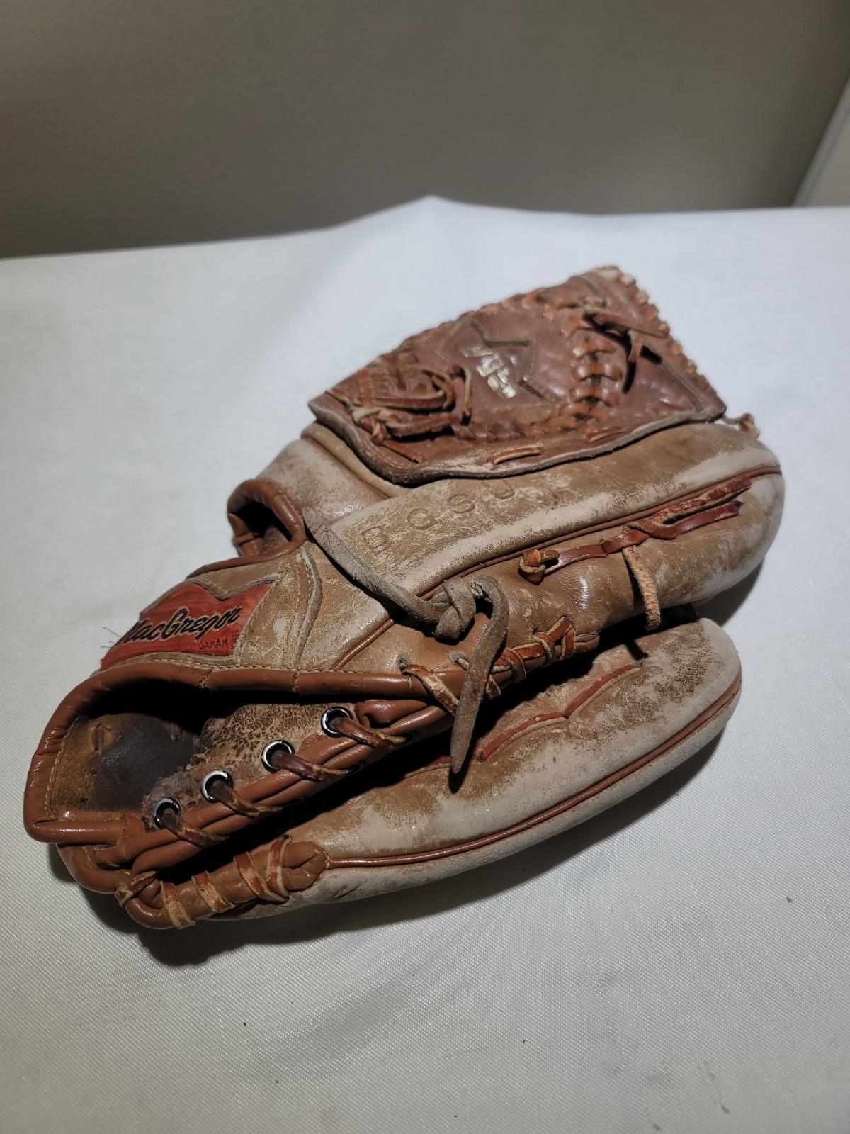 Vtg 70s Hank Aaron MacGregor Model 715P Baseball Glove Mitt Home Run King