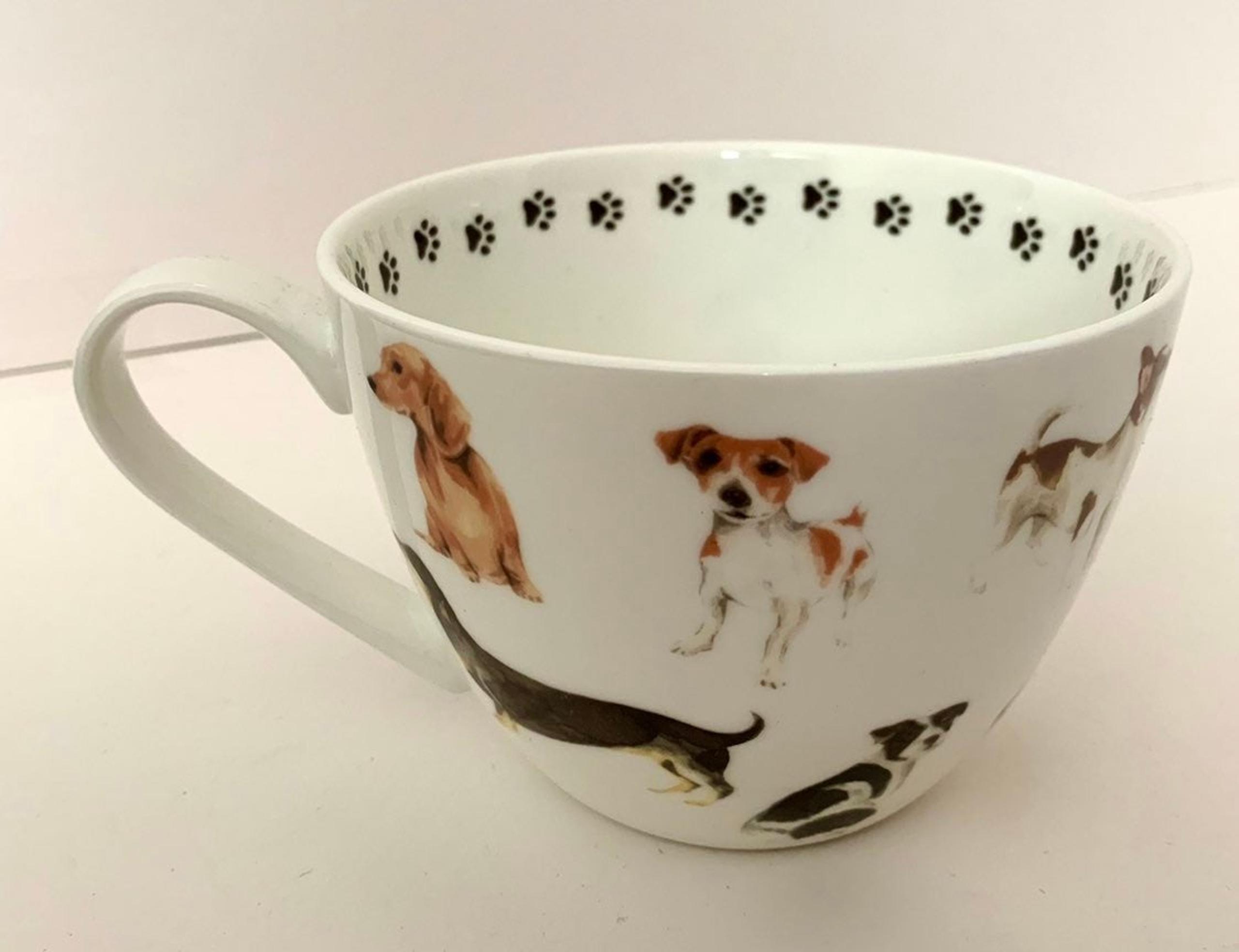 Coffee and tea mug Portobello by inspire "the dog loves me best" bone China desi