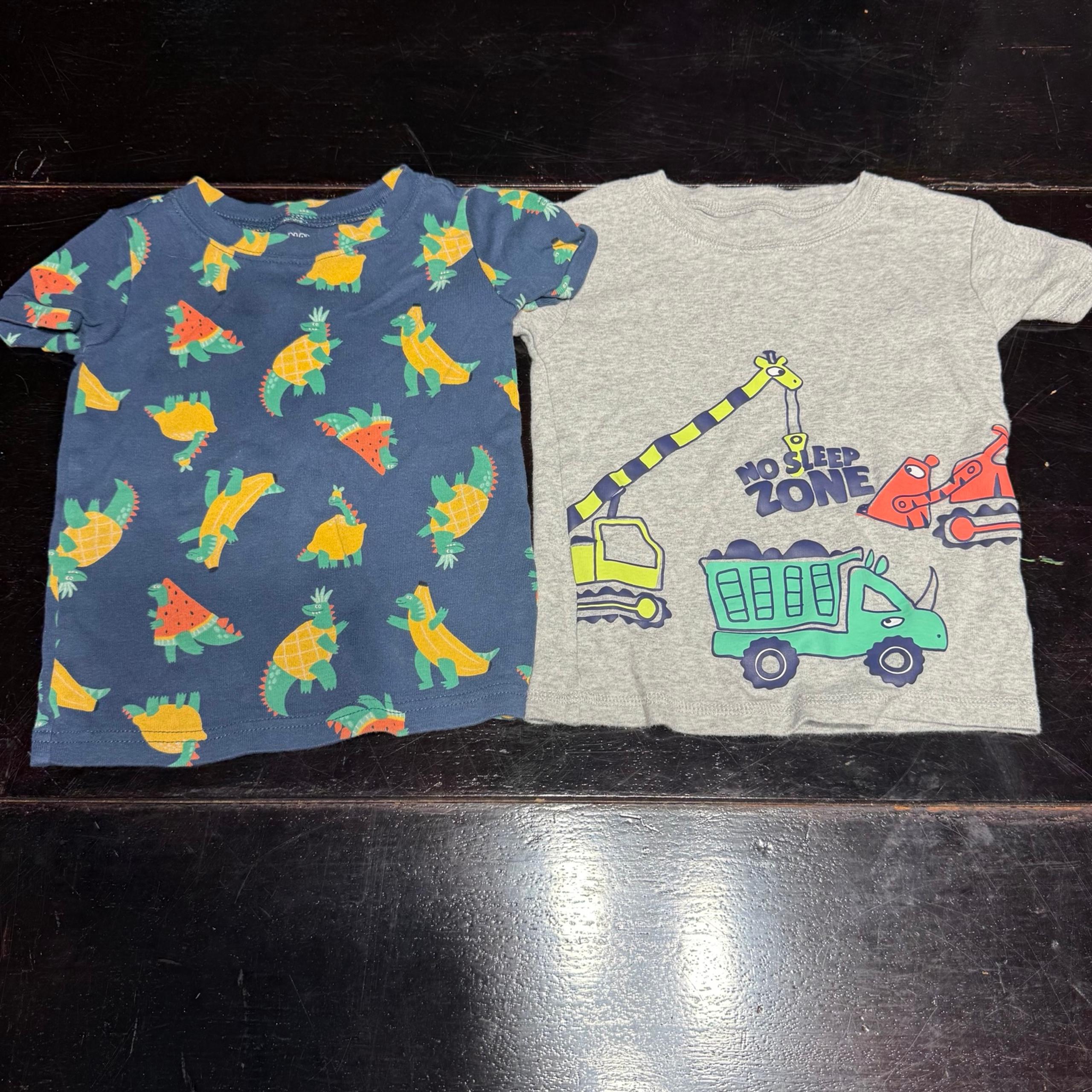 Toddler boys 3T snug fit pj Tshirts dinosaurs and construction vehicles.