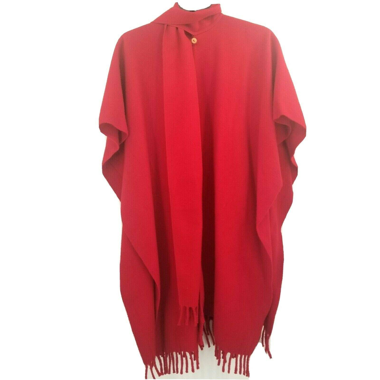 Wool Bottom Fringe Wooden Buttons Poncho