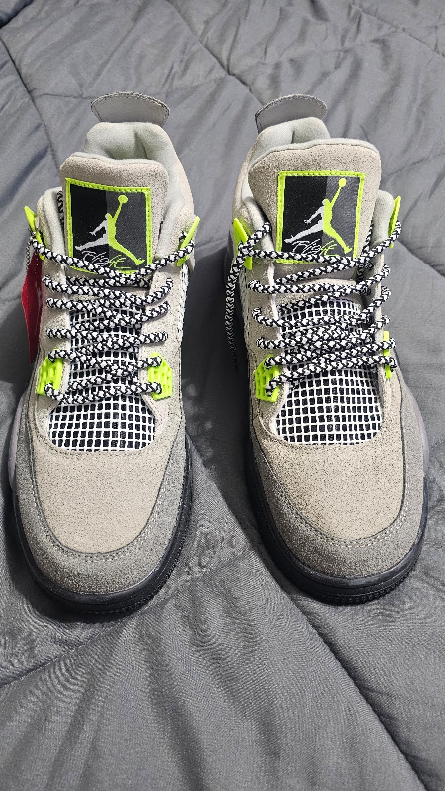 Air jordan retro 4 green sneakers