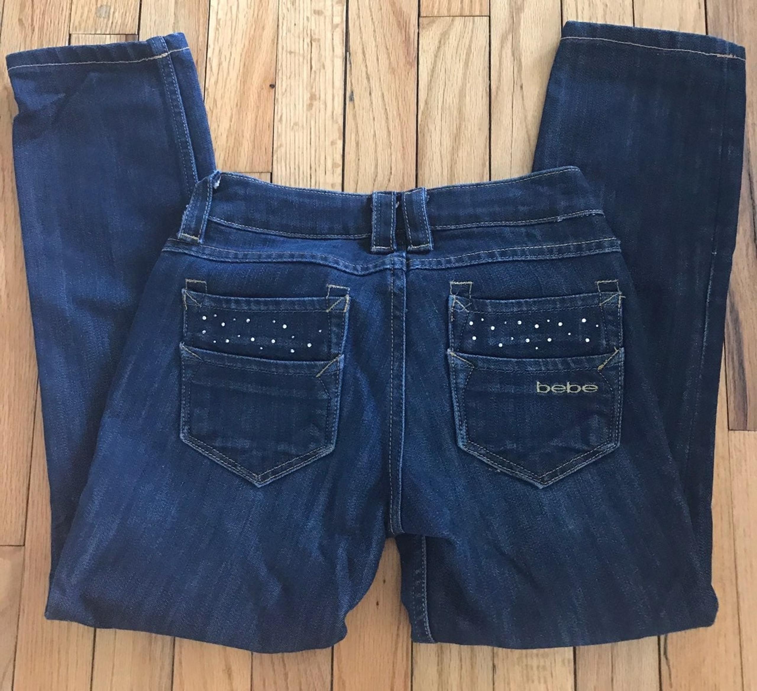 Bebe rhinestone capri cropped jeans 24