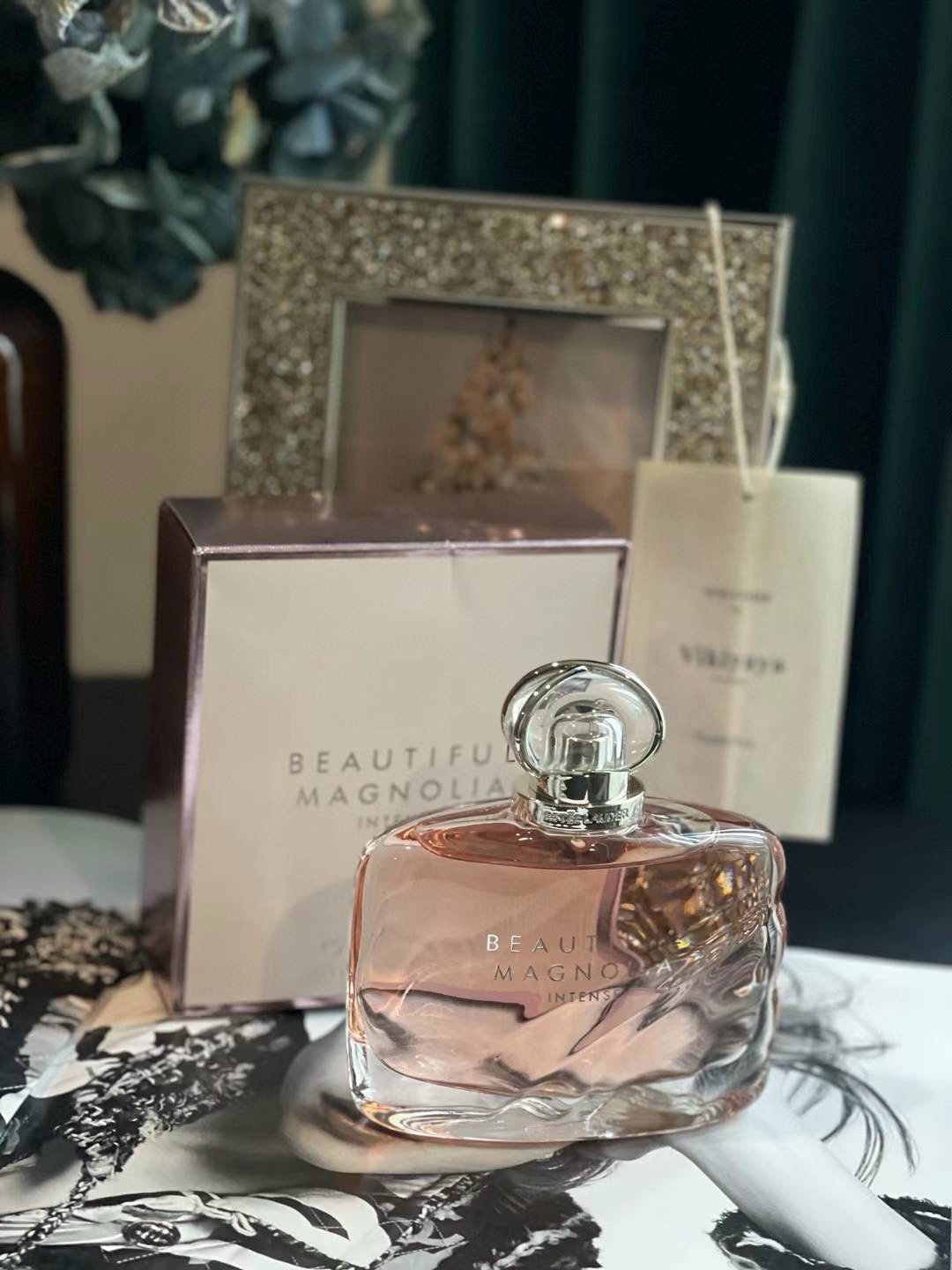 ESTÉE LAUDERBeautiful Magnolia Intense Eau de Parfum, 3.4 oz.