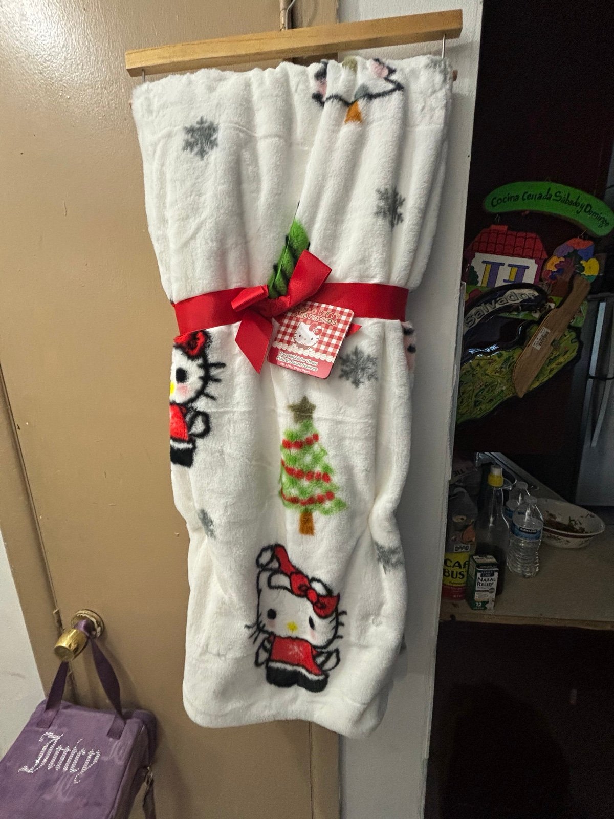 Hello Kitty Christmas blanket