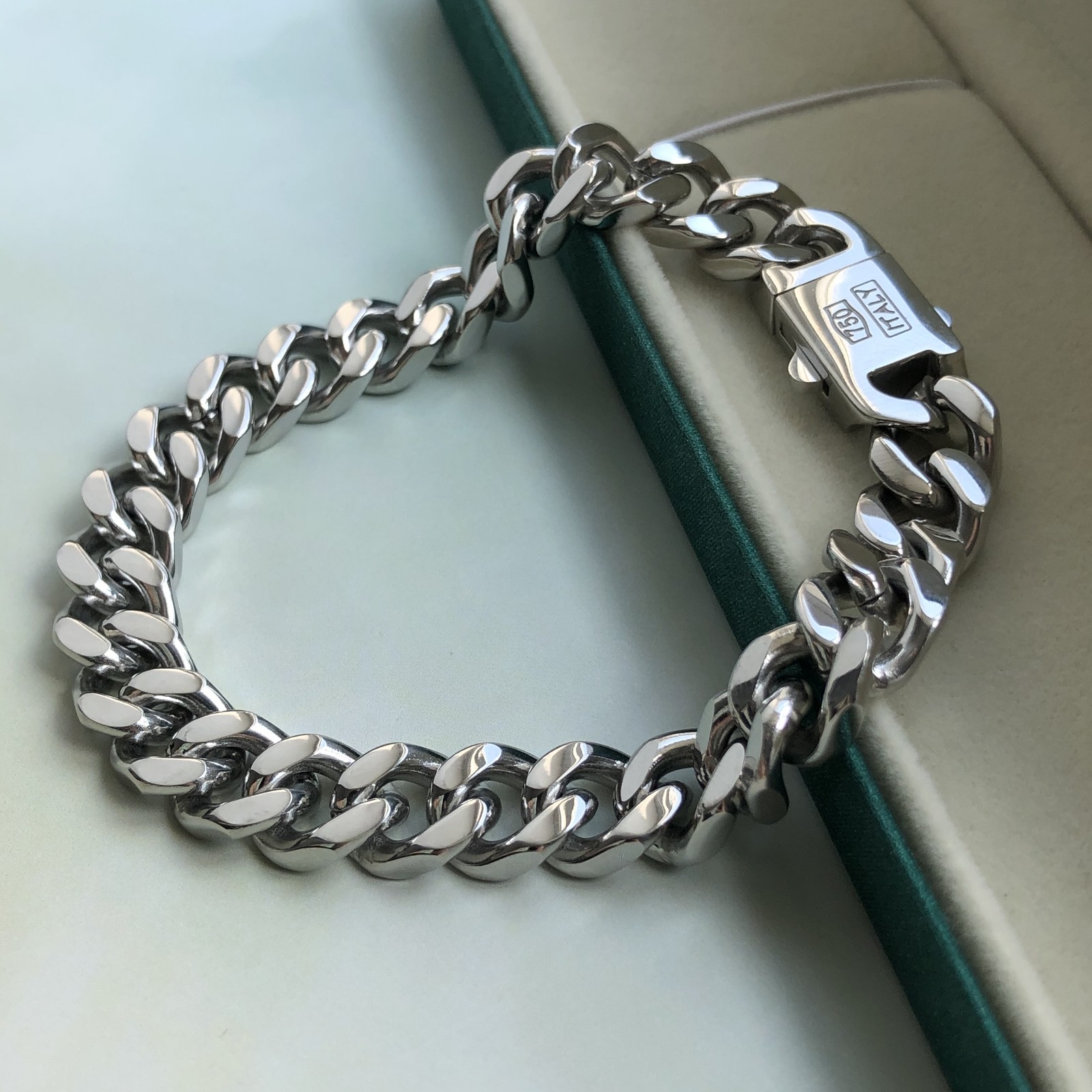 Men's Au750 White Gold Cuba Round Bracelet