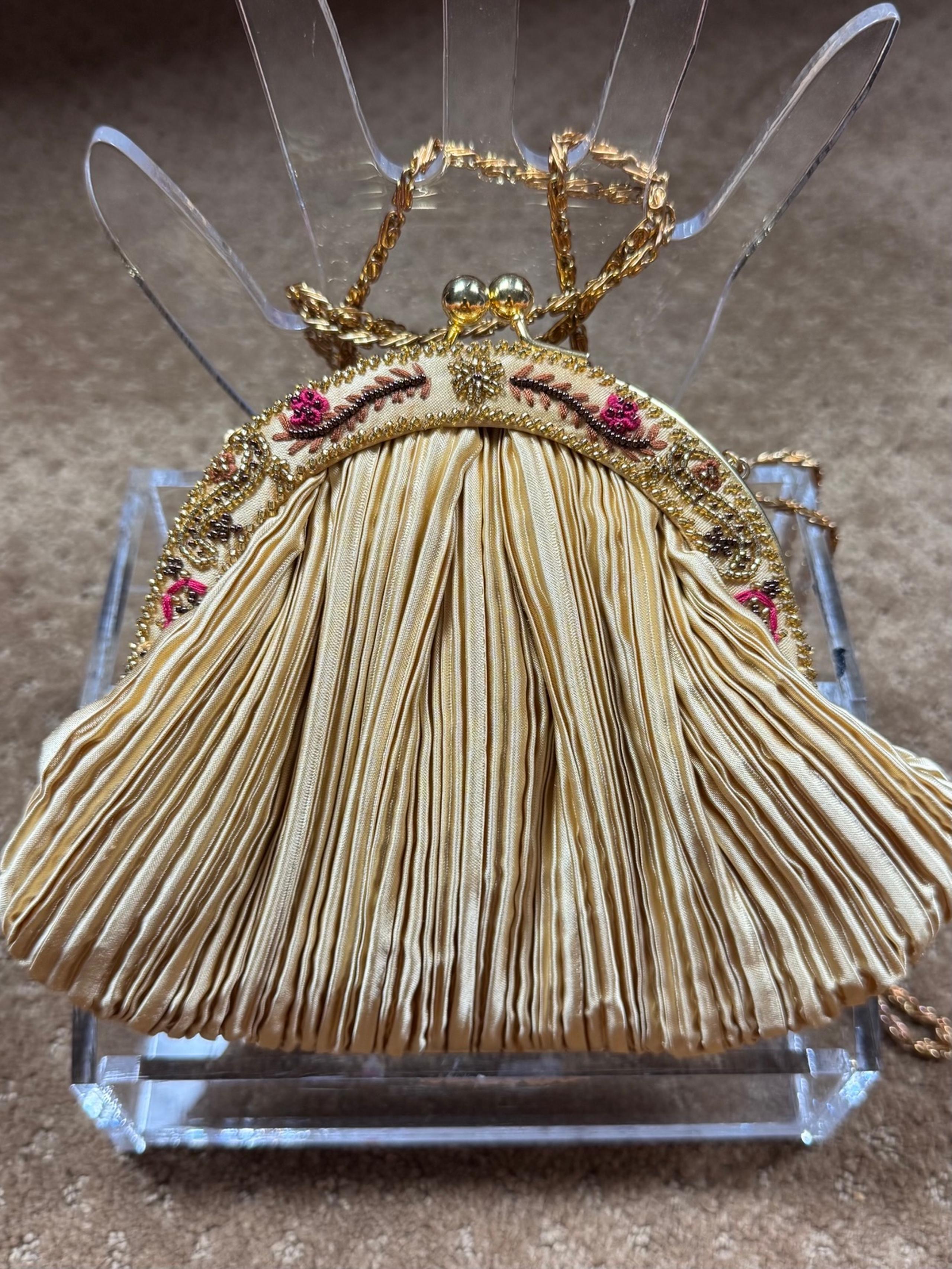 Vintage 70’s Valerie Steven’s clutch