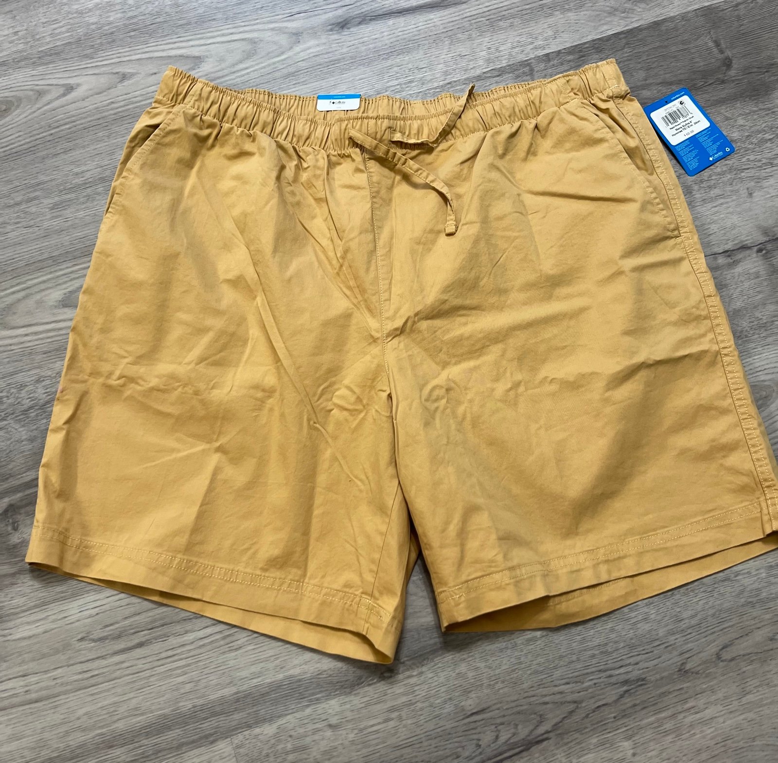 Columbia Men’s Omni shade Sun Protection shorts size XL