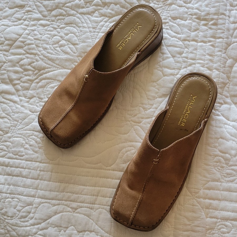 vintage liz claiborne square toe slip on mules 8
