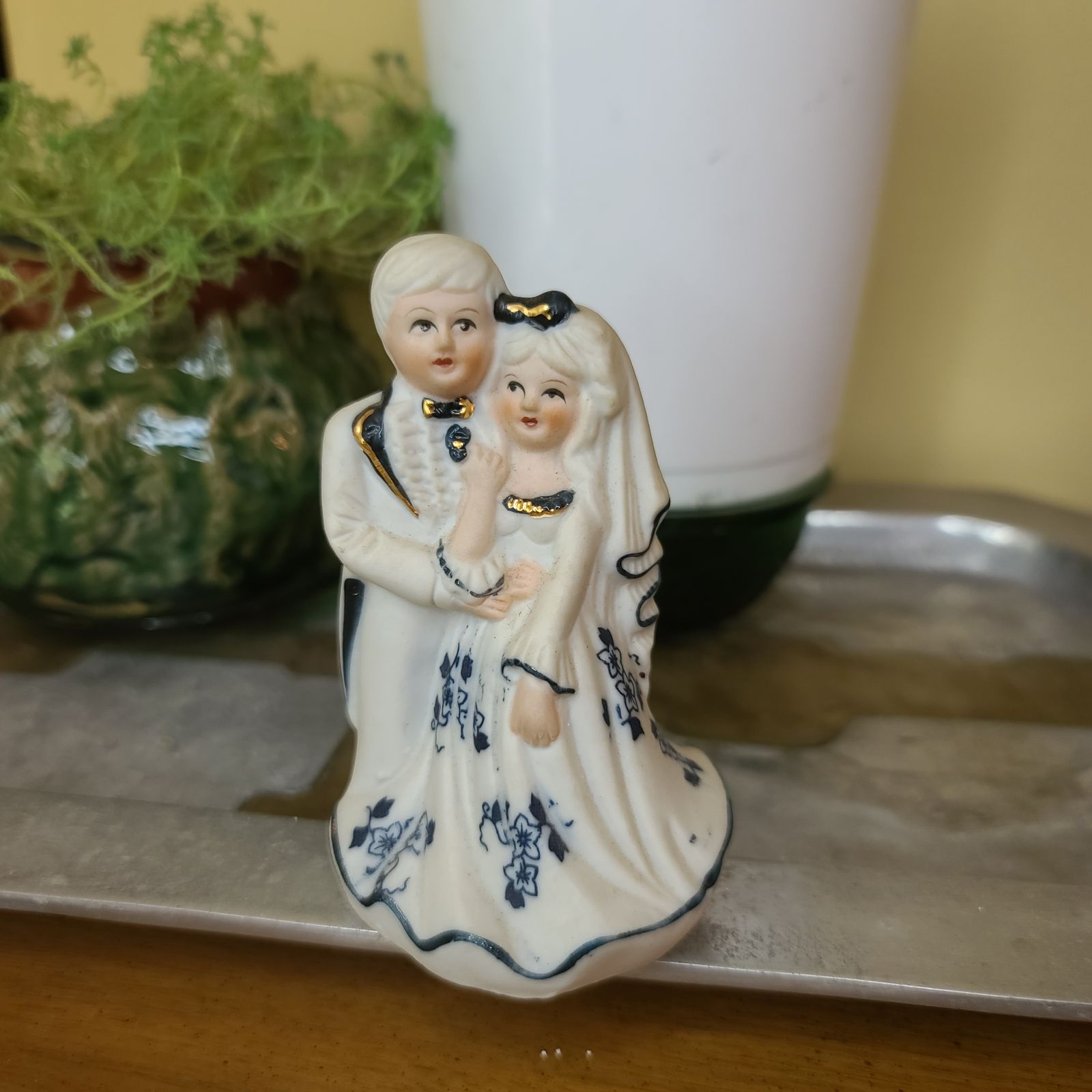 Vintage Bride Groom Cake Topper