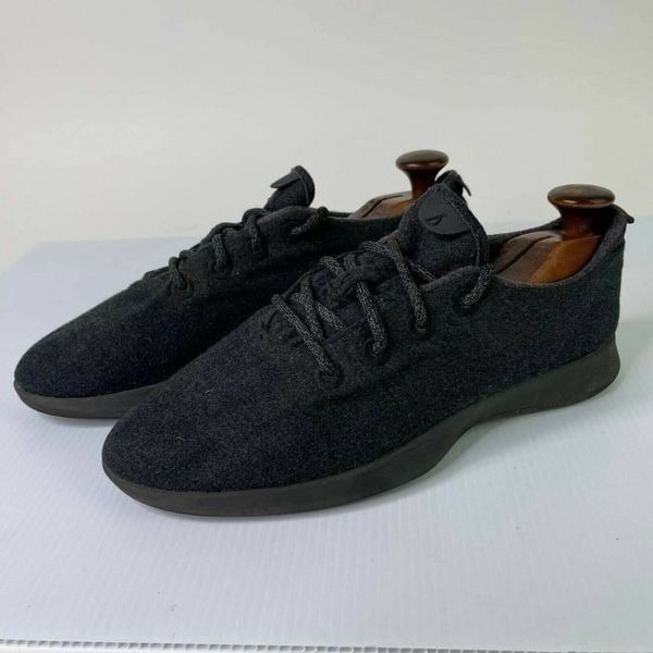 Allbirds Men's Black Wool Runners Sneakers US 10 Athletic Lace-up shoes