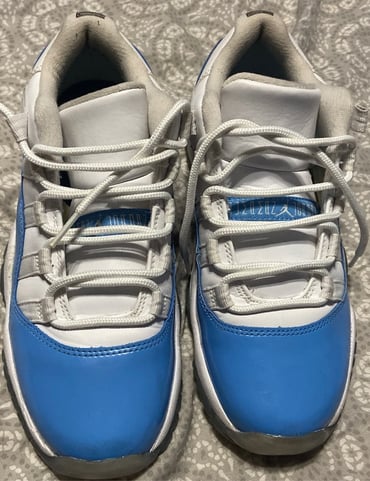 Jordan 11s
