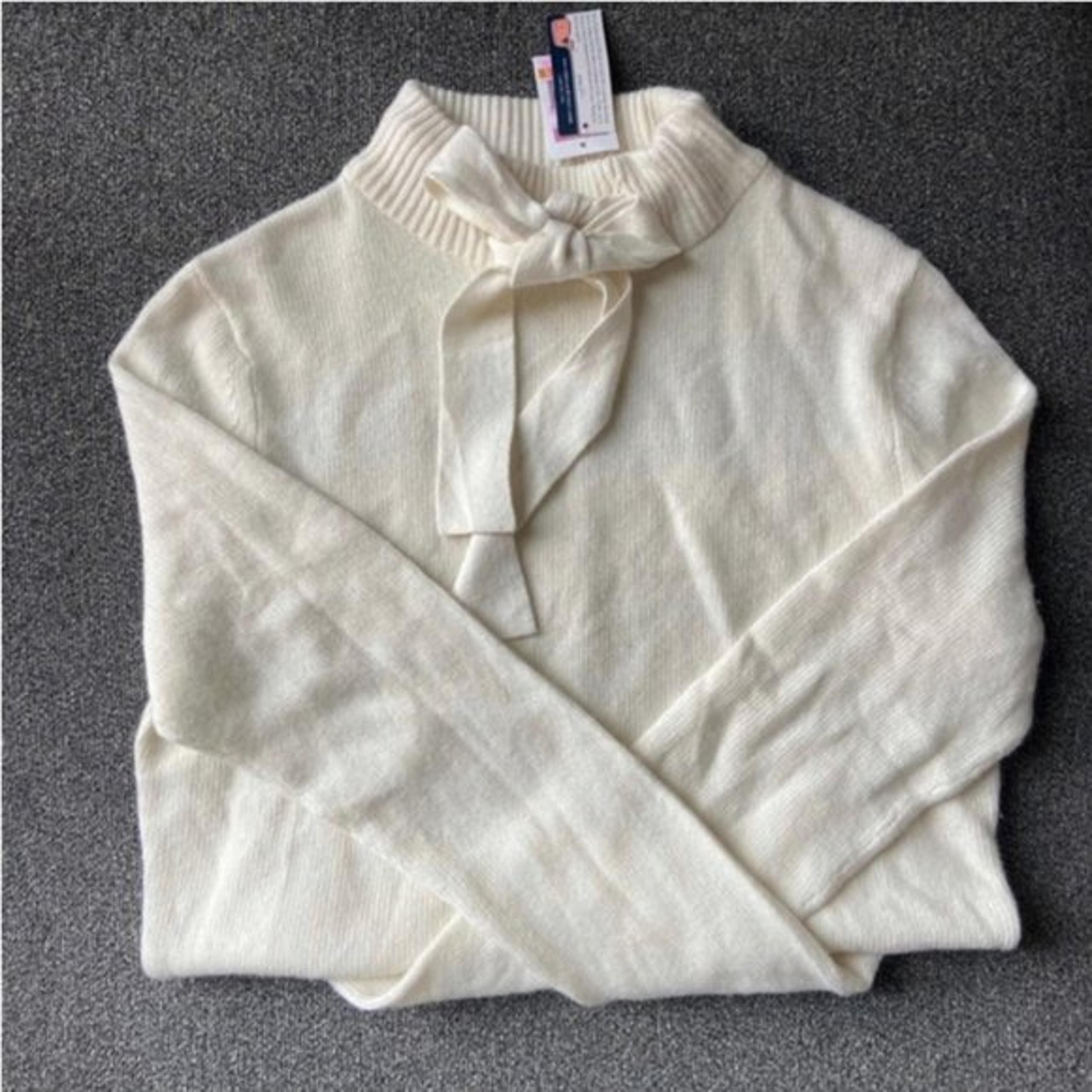 NWT Vineyard Vines Mock Neck Bow Sweater