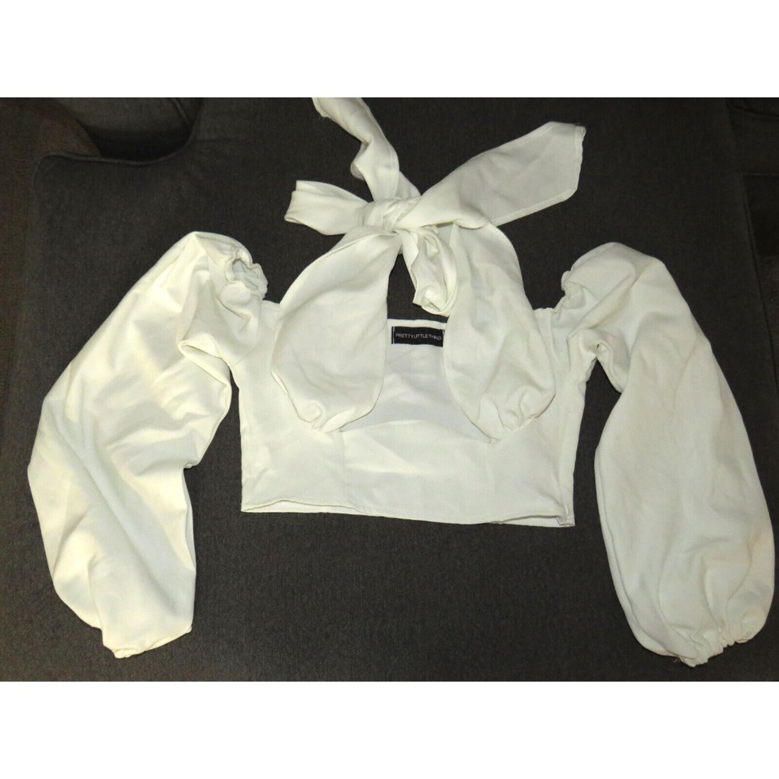 Pretty Little Thing Women's Sexy Off White Criss Cross Cropped Halter Top Size 2