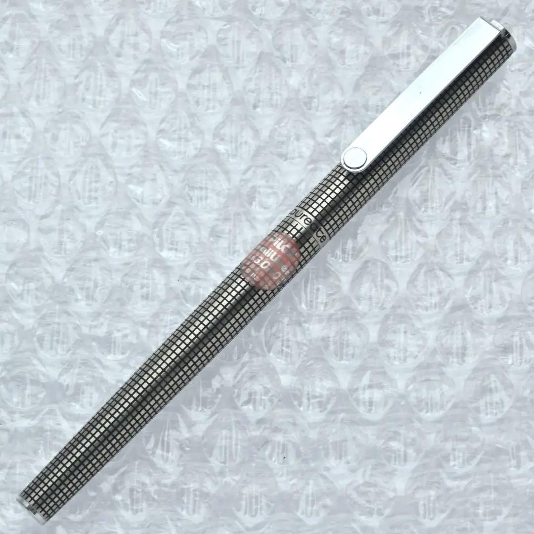 Pilot Lo-Rite Grid Pattern Water-Based Ballpoint Pen with Sticker
