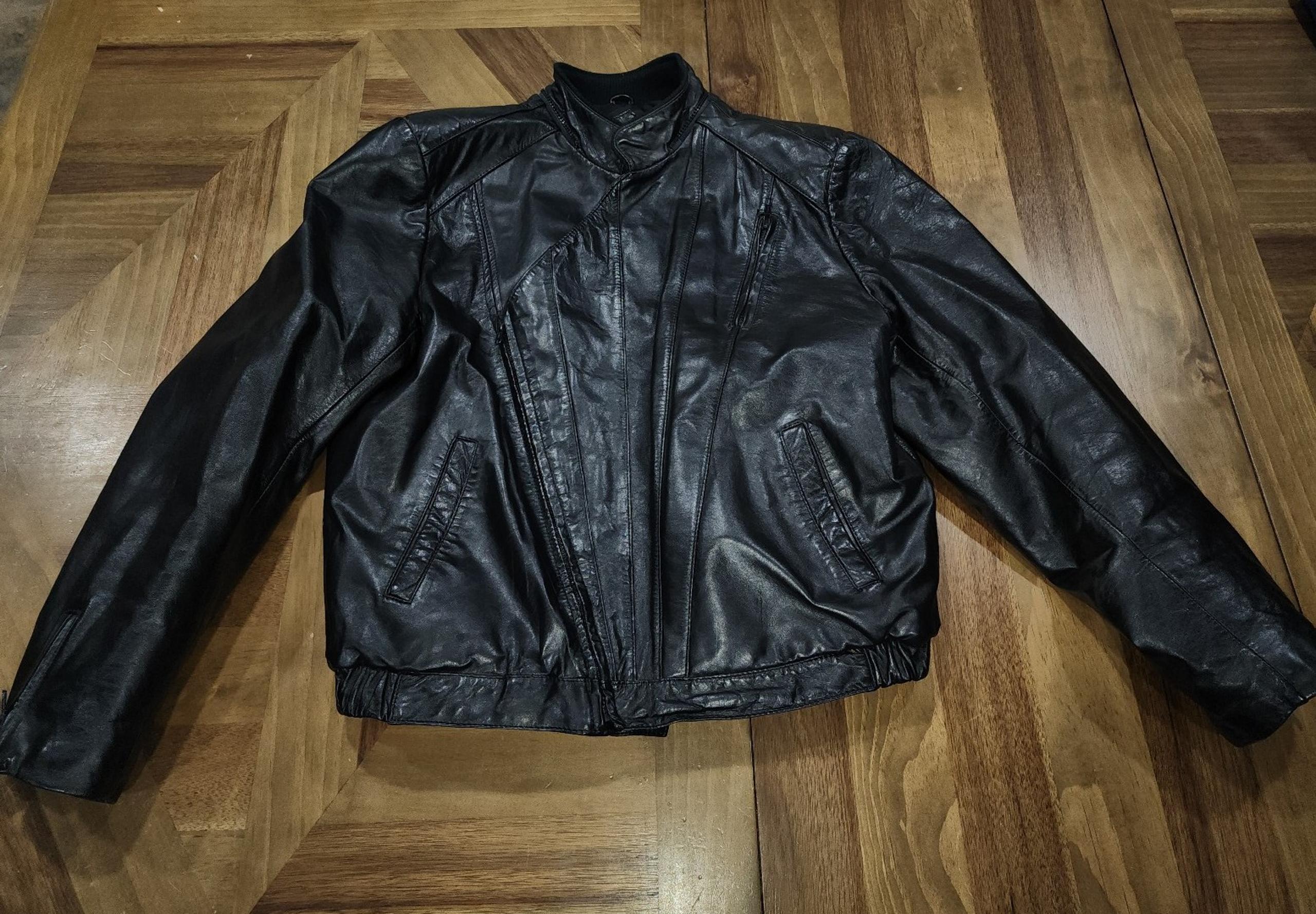 Wilsons Black Leather Jacket Sz 40 Stretch Waist Motorcycle Biker Mens Vintage
