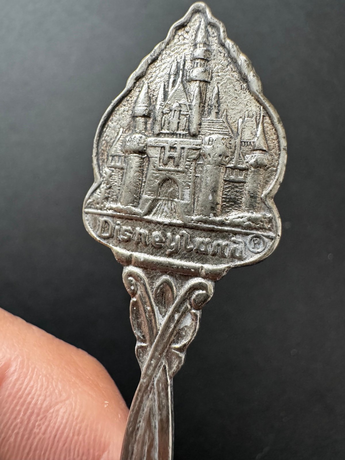 Vintage 1982 Walt Disney Collectors Spoon (Disneyland)