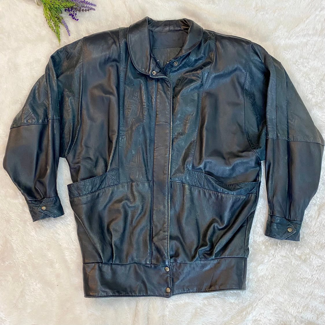 Vintage 80s navy blue leather jacket