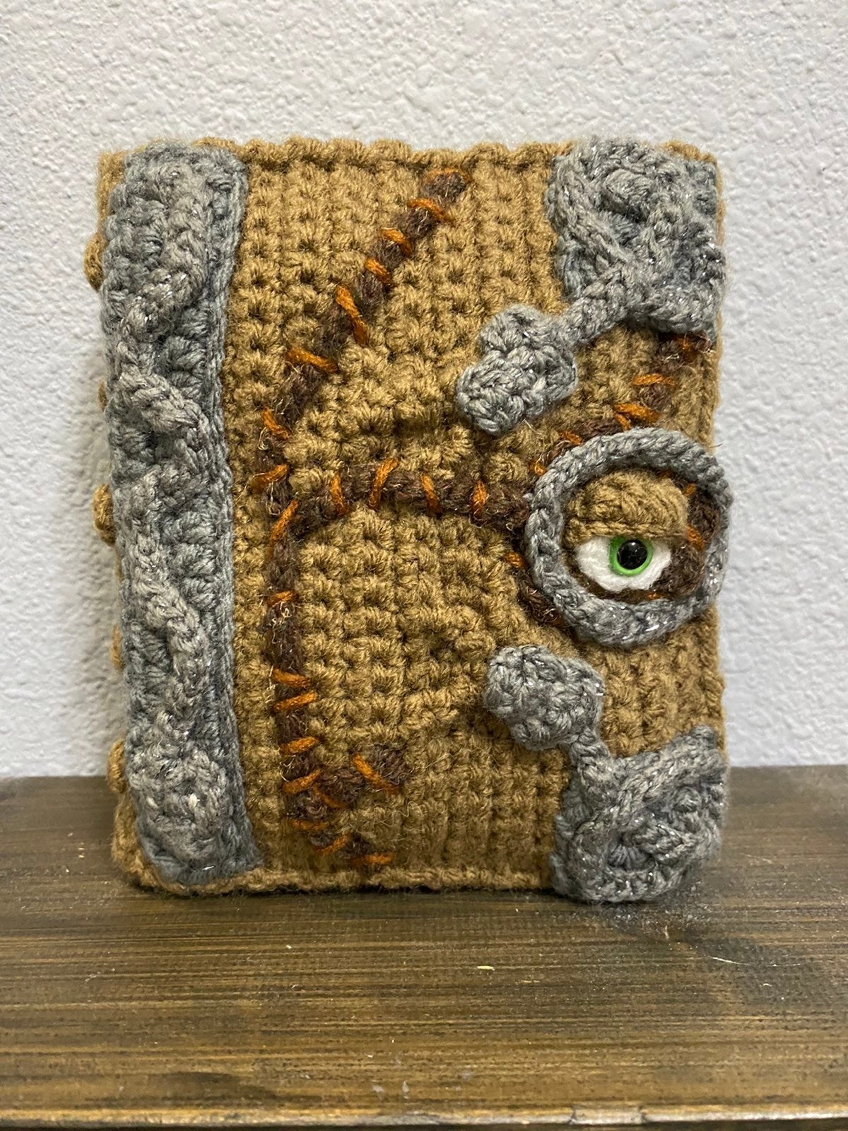 Spell Book Amigurumi Crochet - 6”
