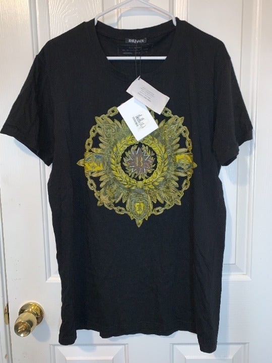 BALMAIN CROWN SHIELD T-SHIRT SIZE LARGE RETAIL 950 BRAND NEW!