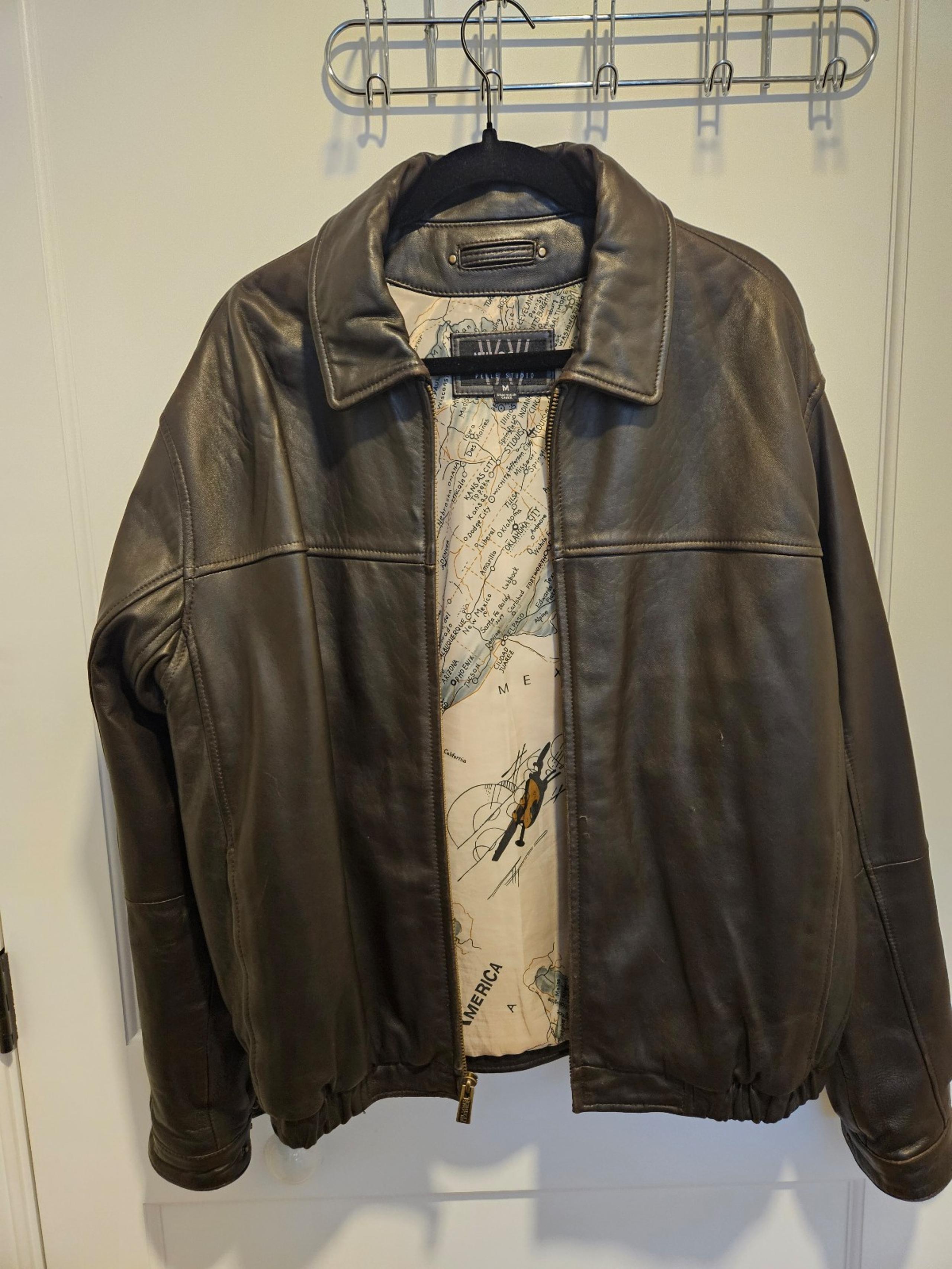 Wilsons "M. Julian" Leather Jacket Mens (L) Black Full Zip Removable Liner.