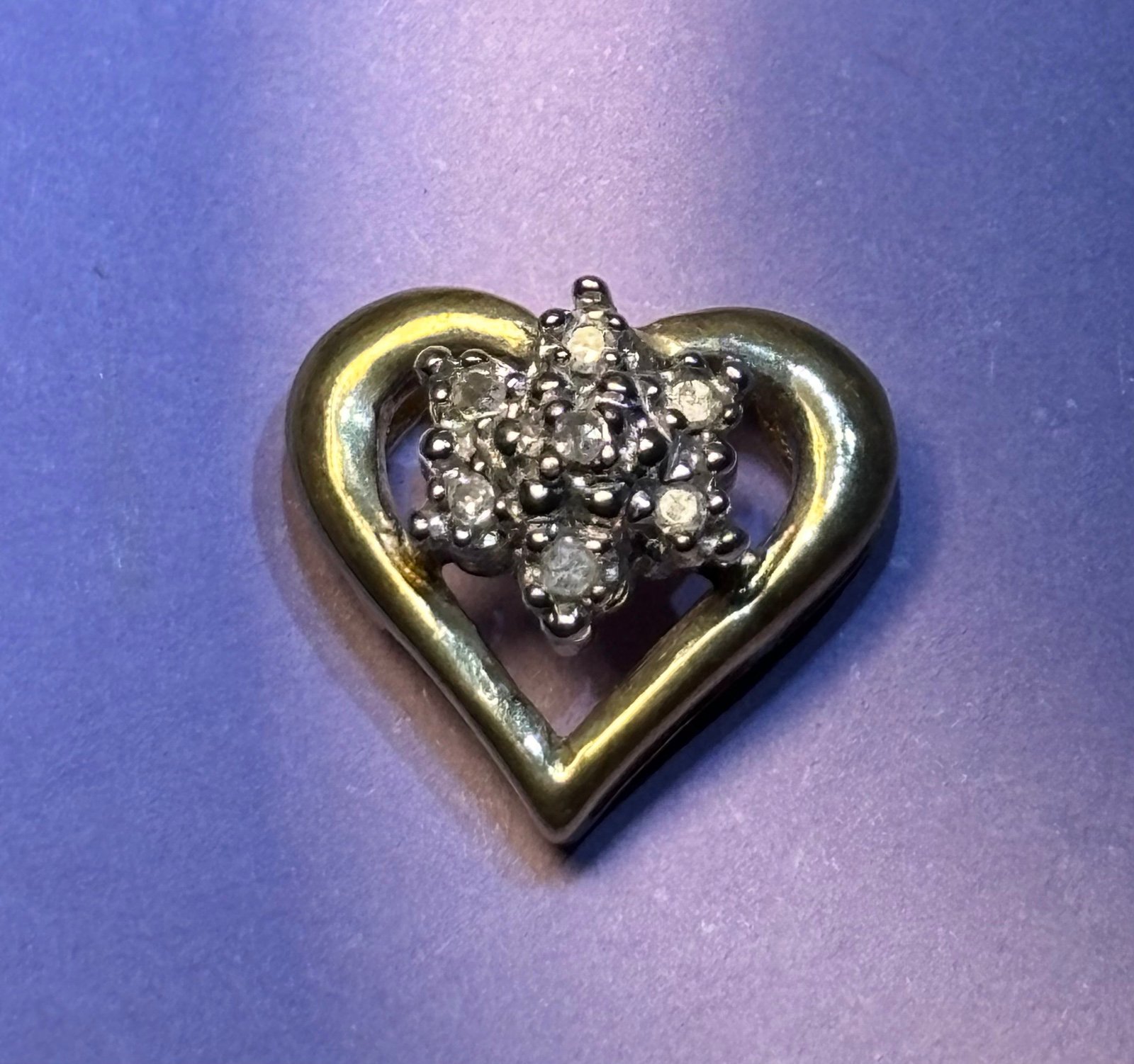 10k Yellow Gold Diamond Heart Earring (single)
