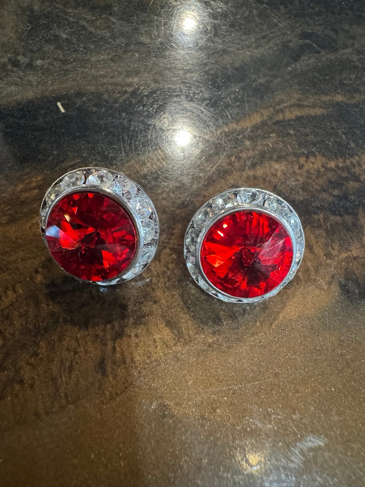 Nolan miller Swarovski crystals vintage earrings