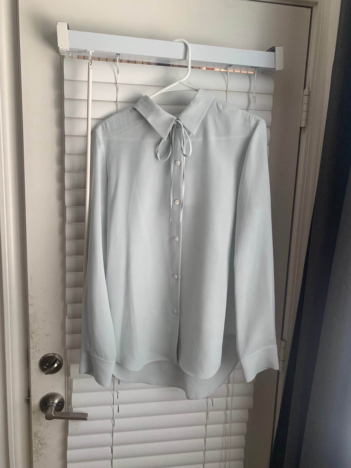 NWT theory button down shirt M