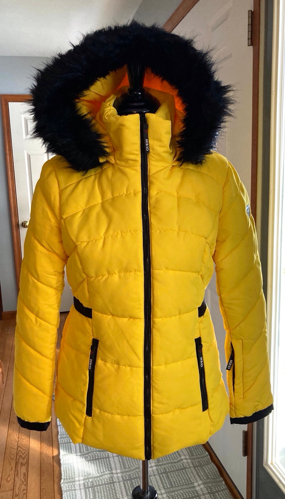 Winter coat NWOT GUESS yellow ski snow jacket