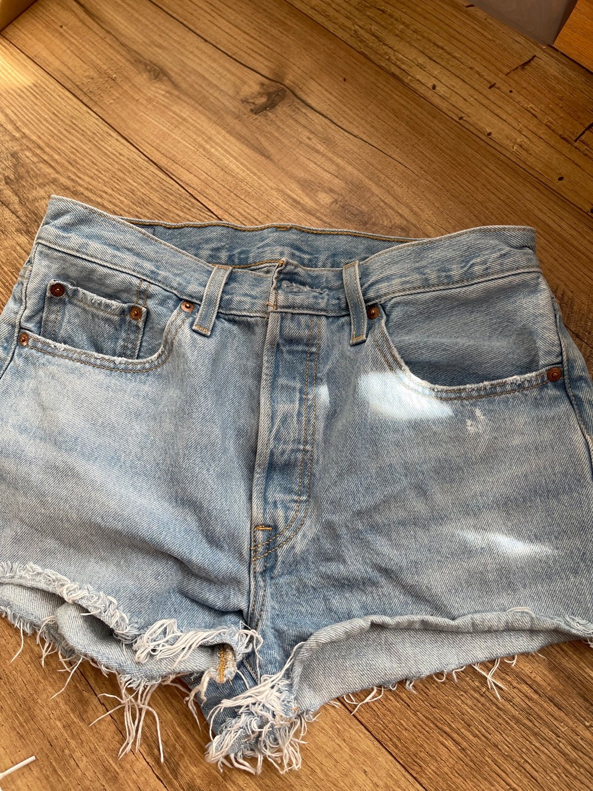 Levi’s shorts