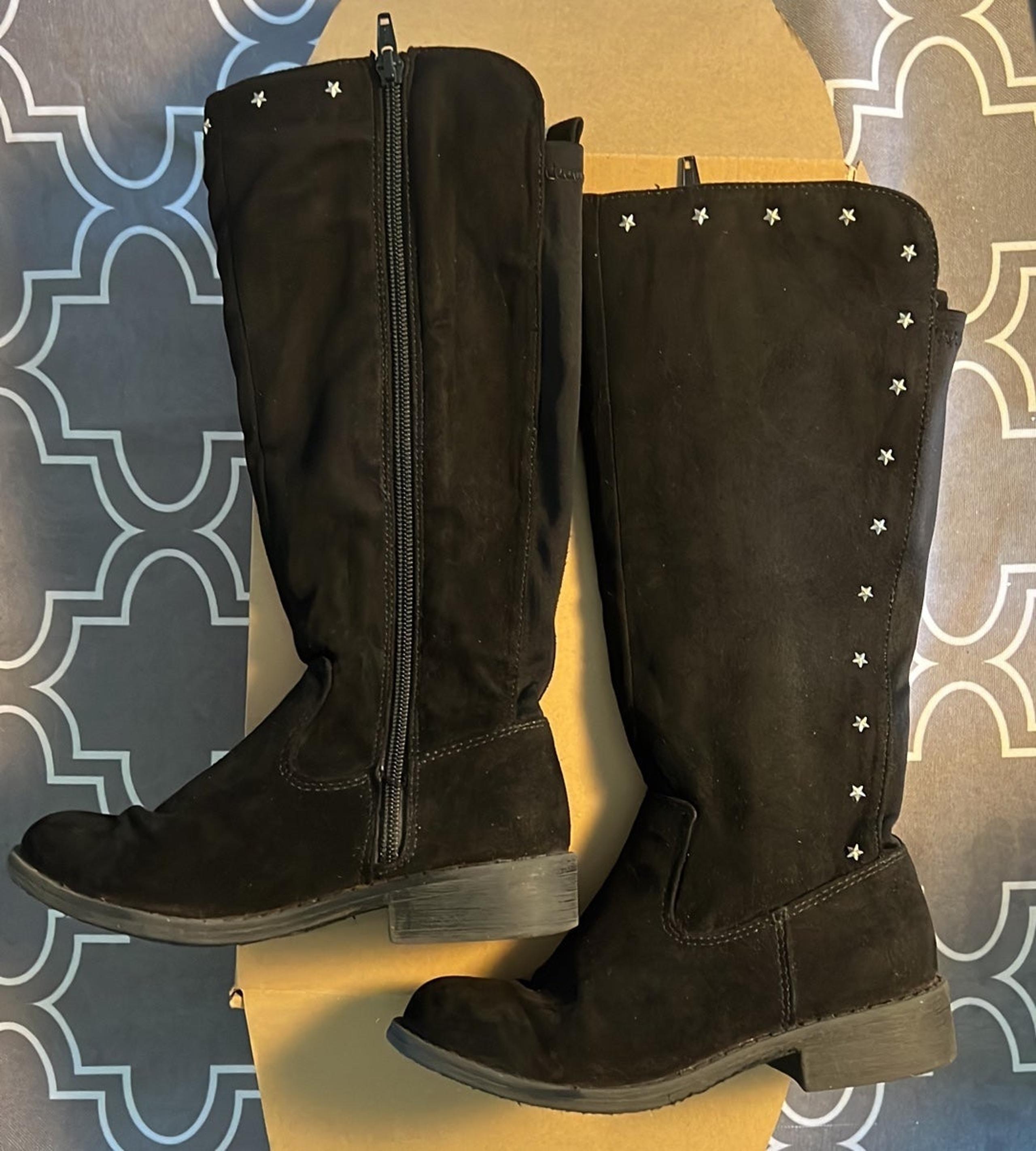 Girls Long Boots - Size 13