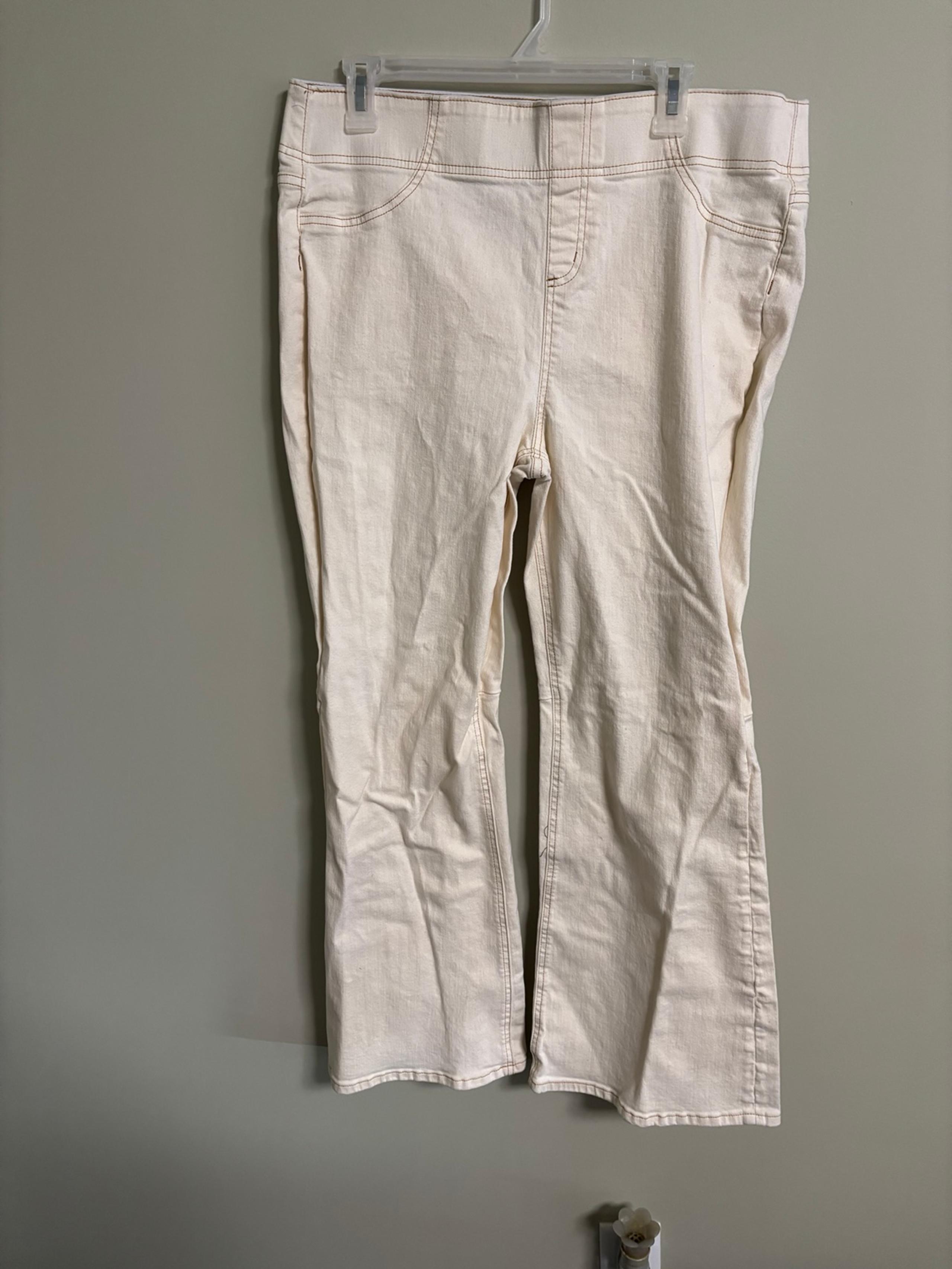 Soft Surroundings Women's Size Large 12 /14 Natural Flare Pull On Stretch Jeans