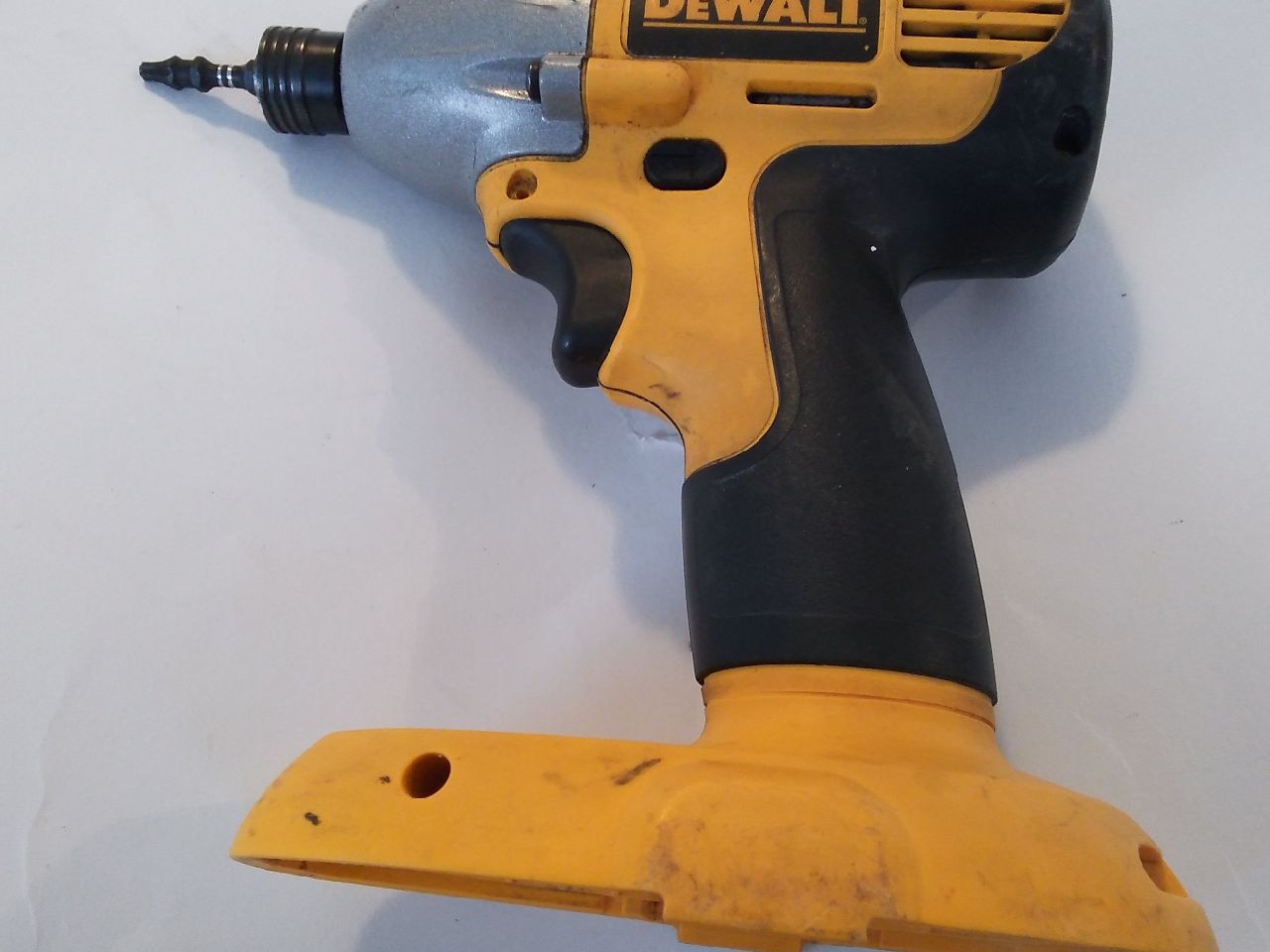 Dewalt Cordless Impact Driver Drill