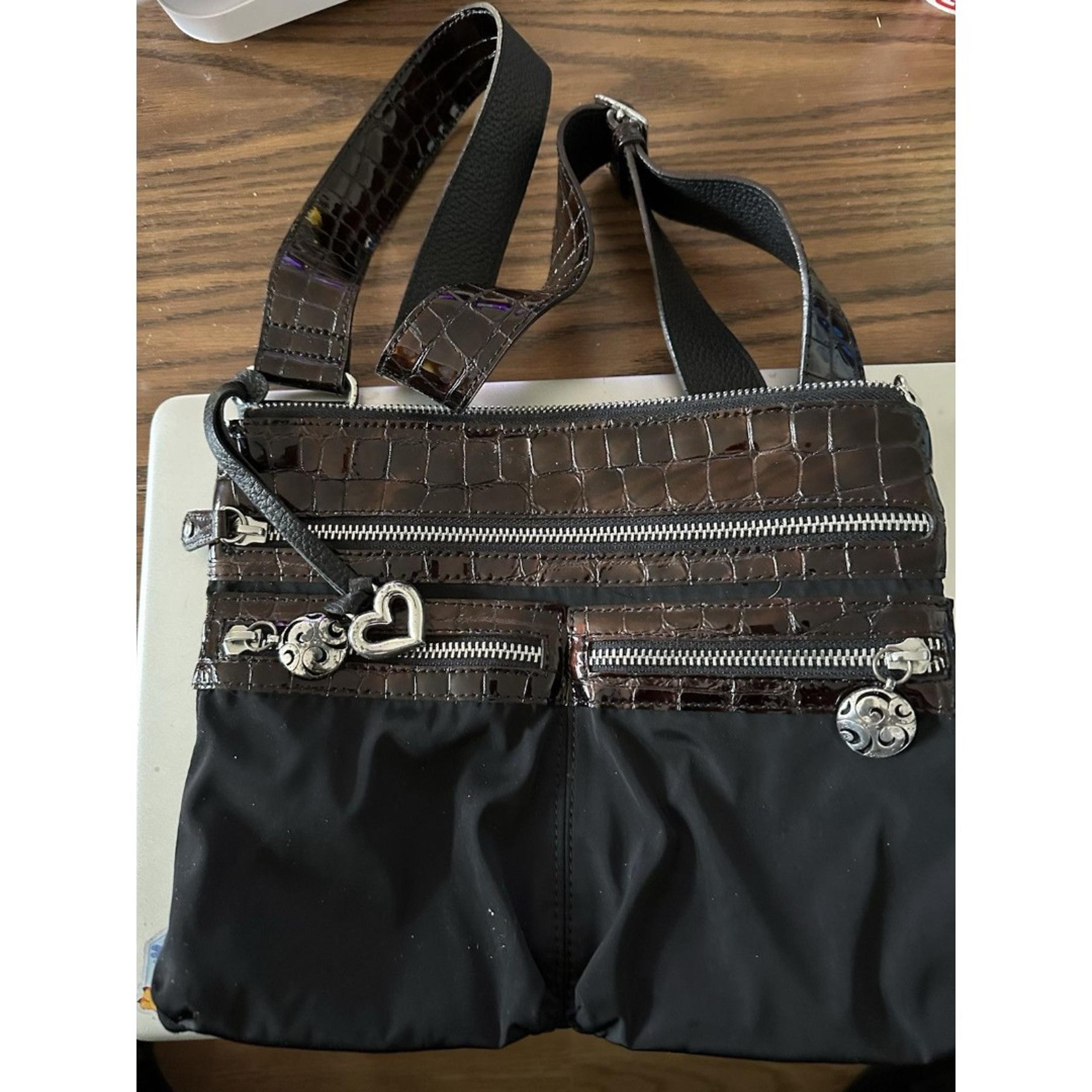Brighton purse Nylon and Leather Crossbody 10”x9” Brown/Black missing zip pull