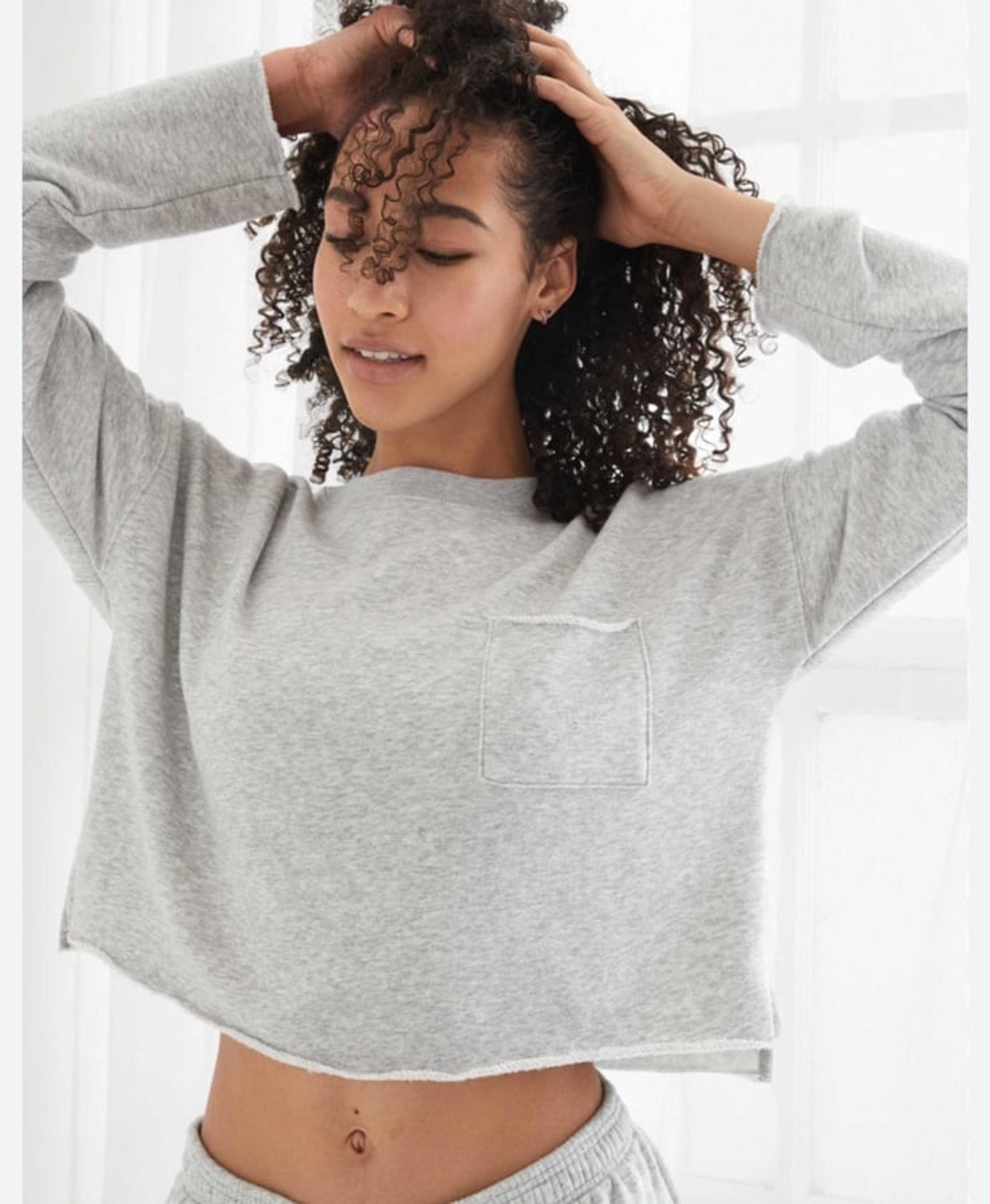 Aerie Cropped Grey Crewneck Pullover Sweater Women’s Size Small Gray Long Sleeve