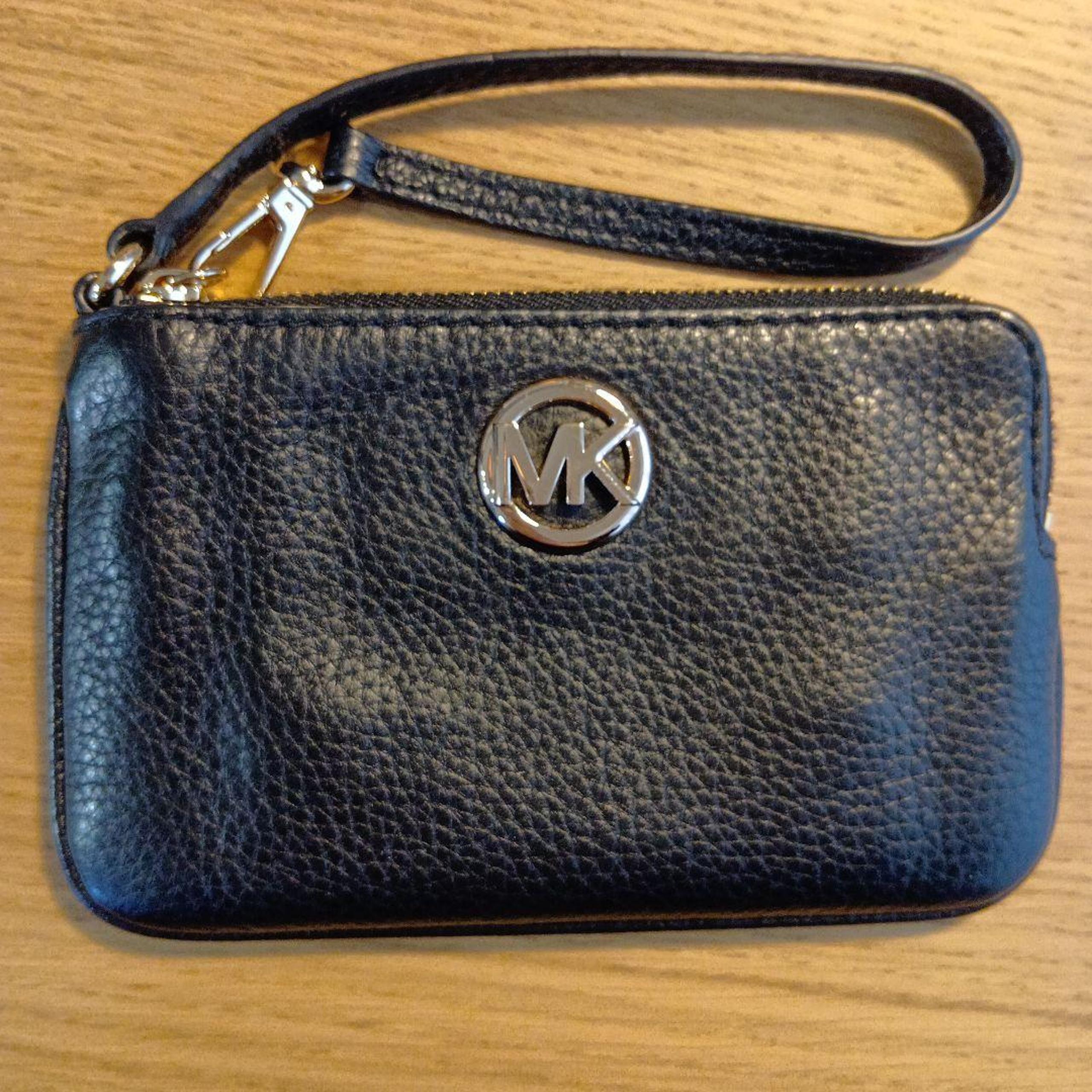 MICHAEL KORS Pouch Black