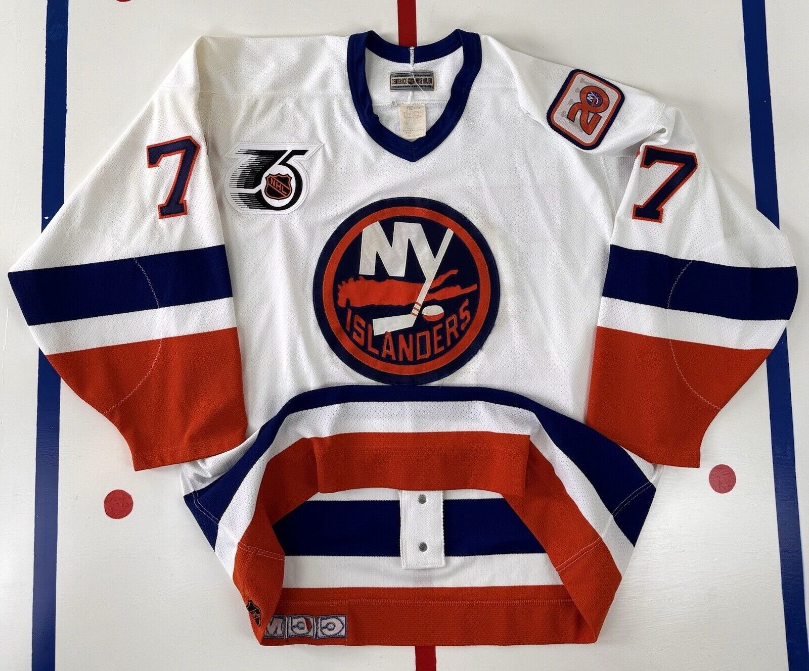 Authentic 1991-92 Pierre Turgeon New York Islanders NHL Hockey Jersey Vintage 48