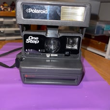 Polaroid one step