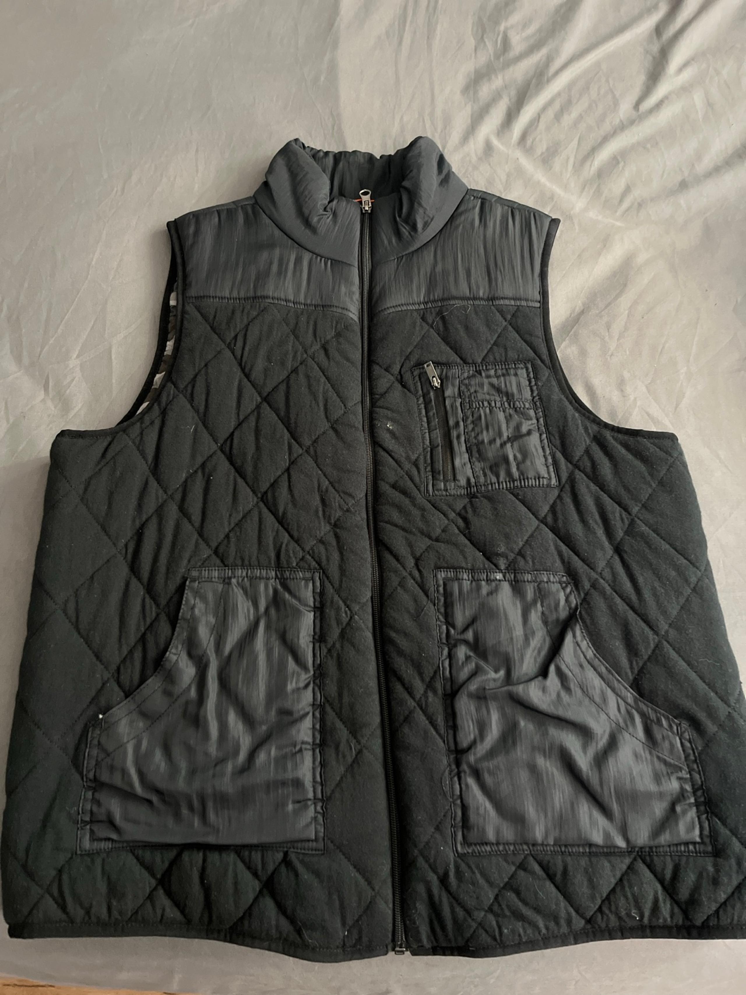 Mossimo Puffer Vest