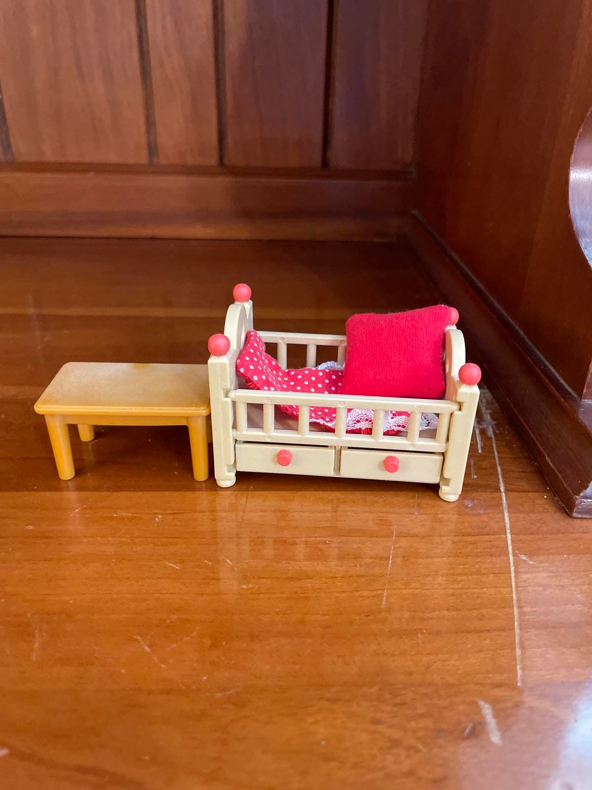 Calico critters, crib, and other furniture (123)