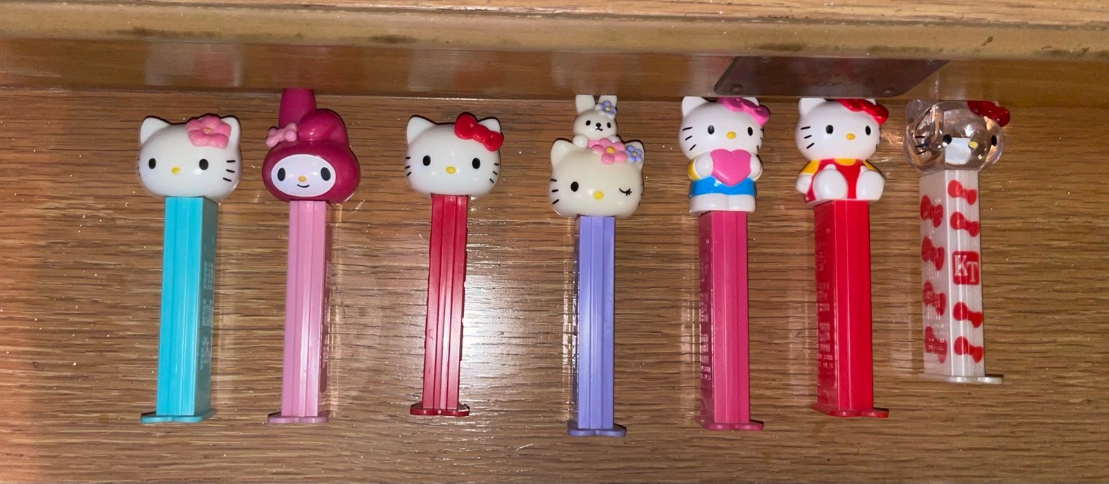 Hello Kitty pez dispenser